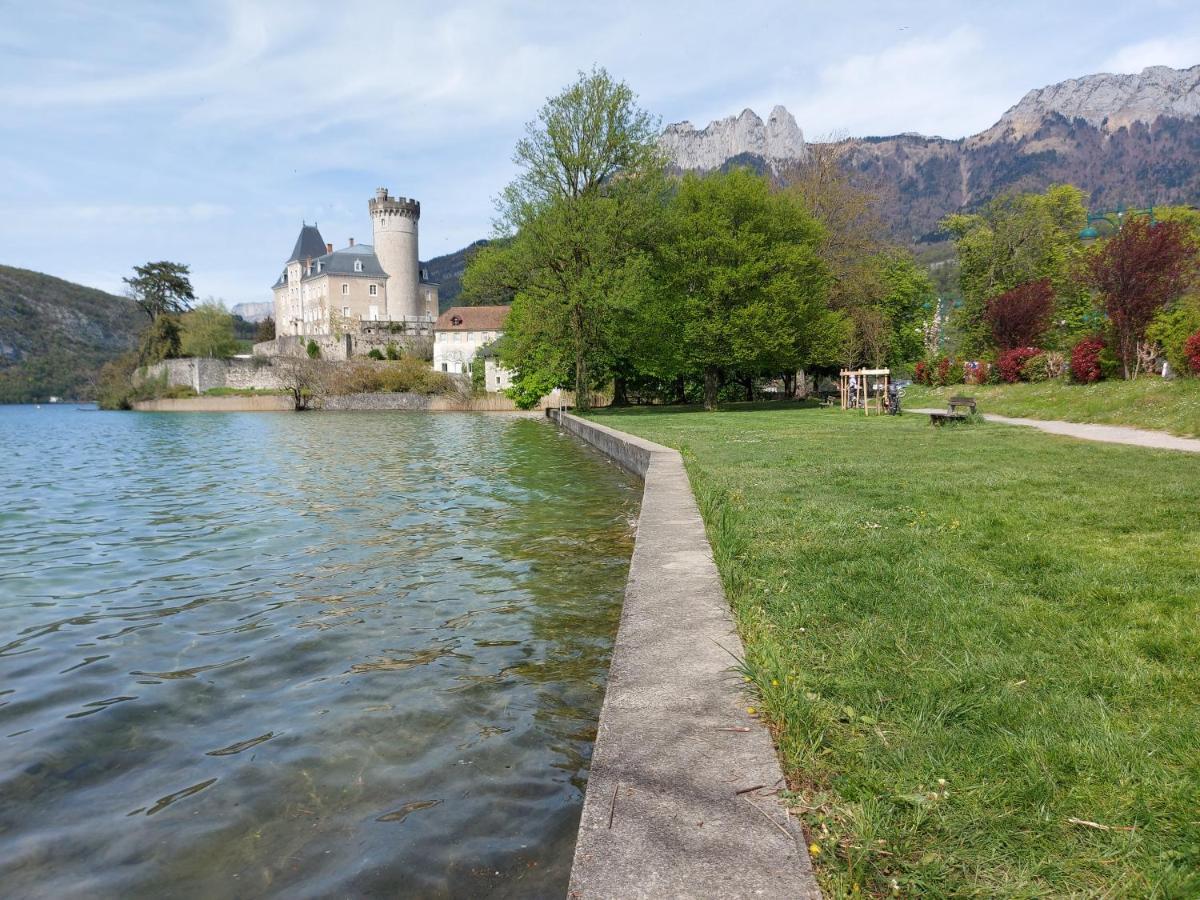 Charmant Et Spacieux Appartement A Quelques Pas Du Lac Duingt Dış mekan fotoğraf
